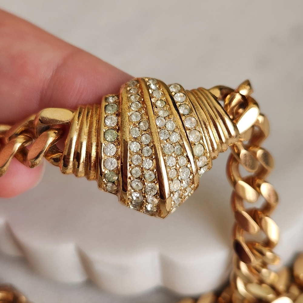 RELISTED - Picture 5 of 5